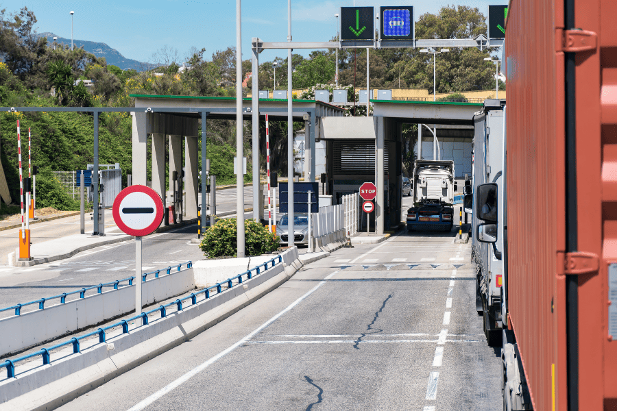 Gümrük Süreci Nasıl İşler?